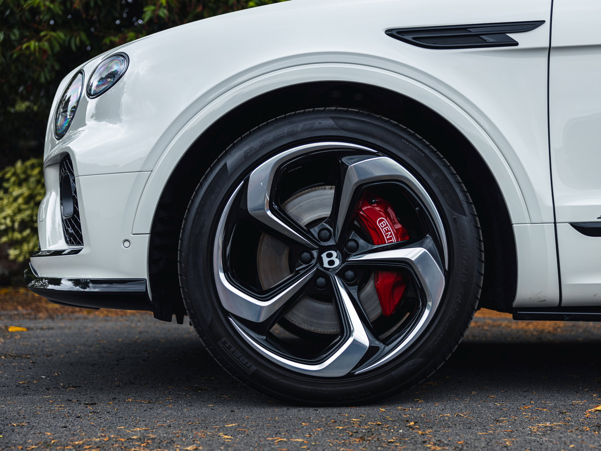 2023 Bentley Bentayga S Hybrid