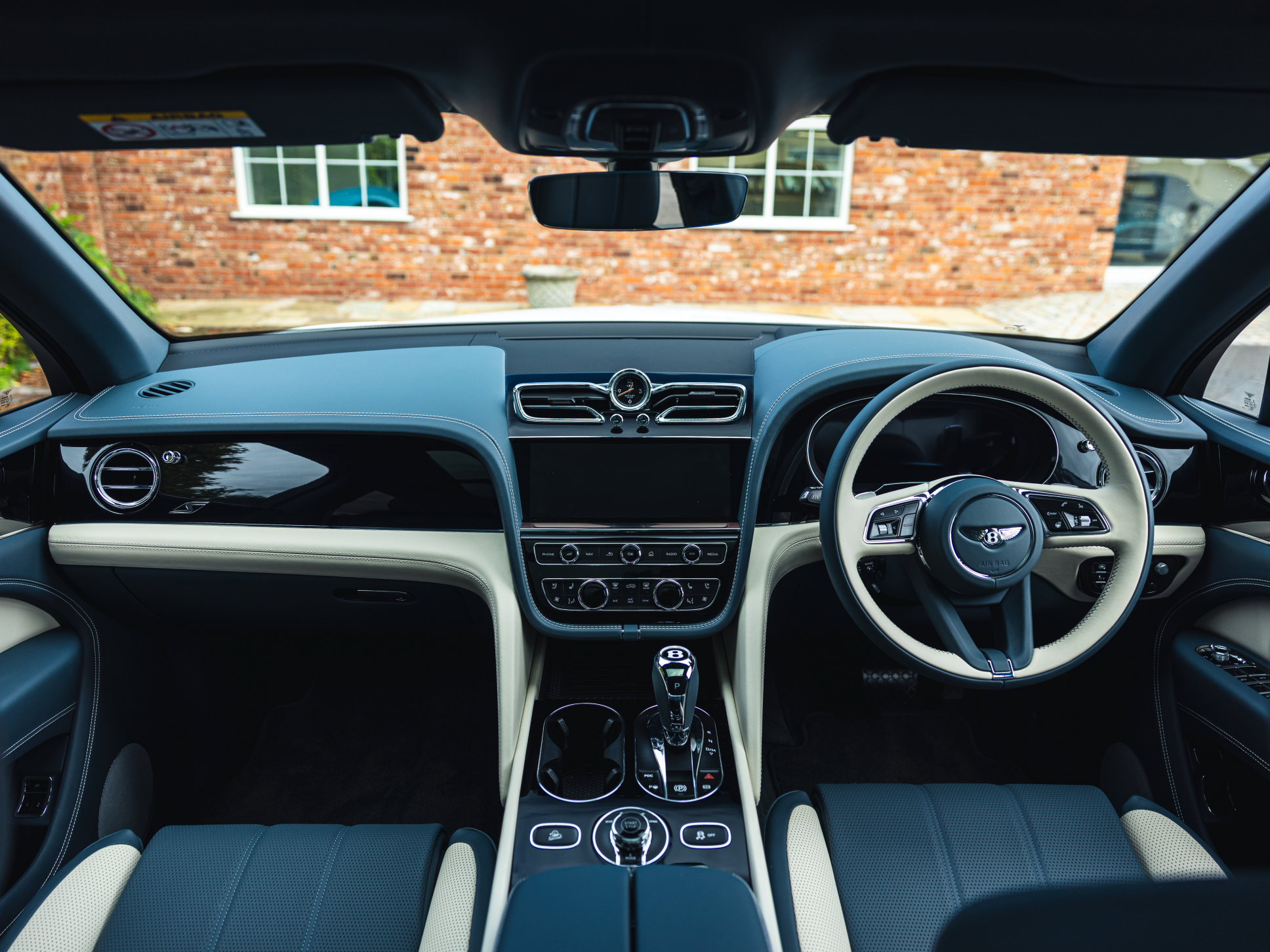 2023 Bentley Bentayga S Hybrid