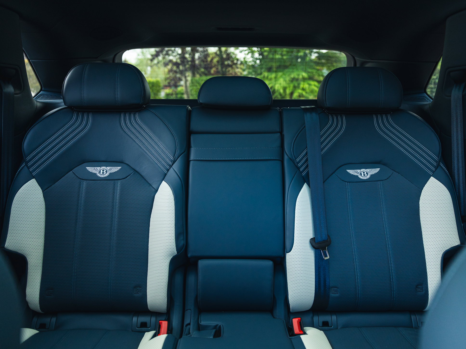 2023 Bentley Bentayga S Hybrid