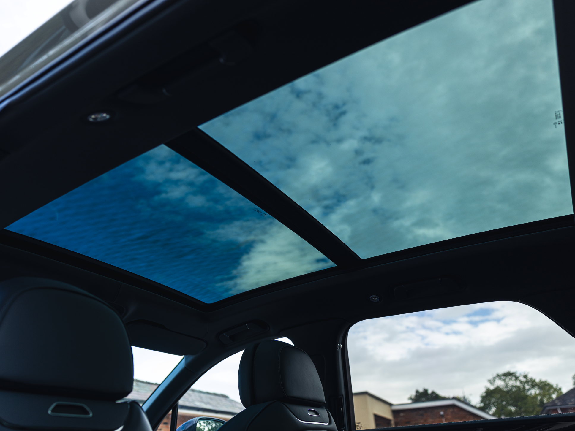 2023 Bentley Bentayga S Hybrid