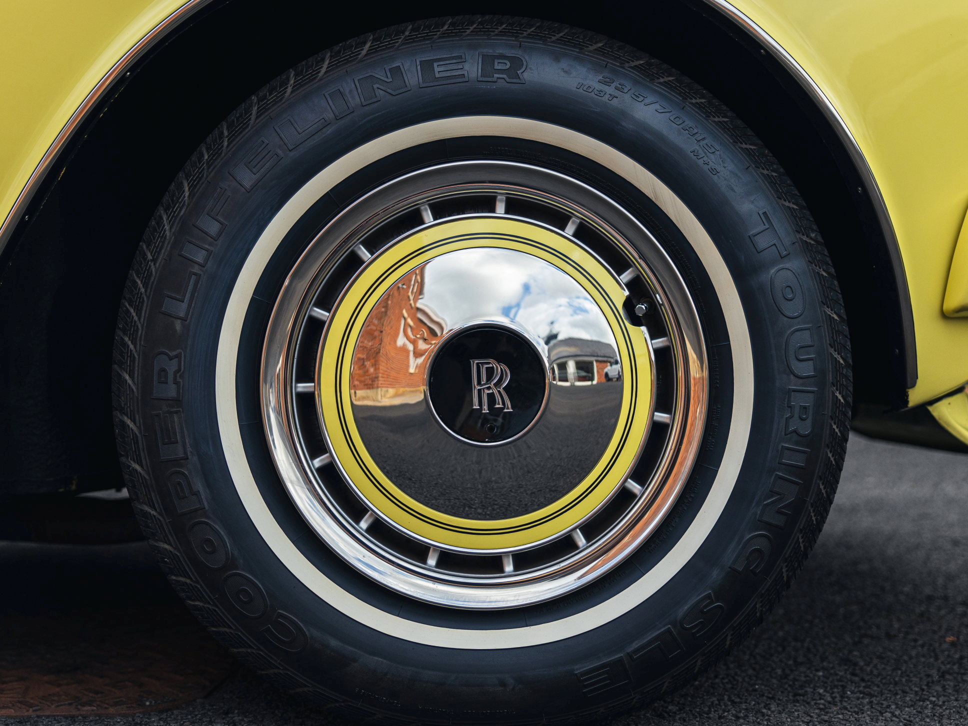 Rolls Royce Corniche III