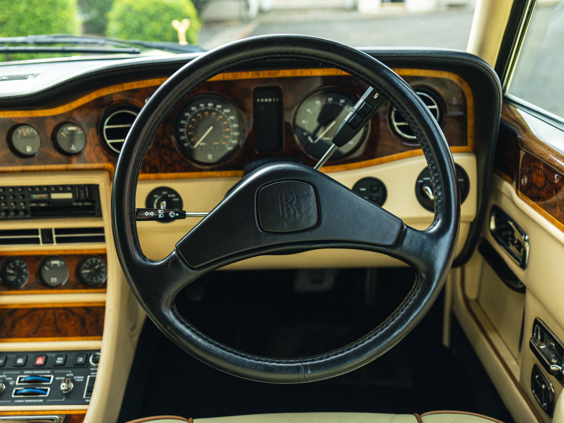 Rolls Royce Corniche III