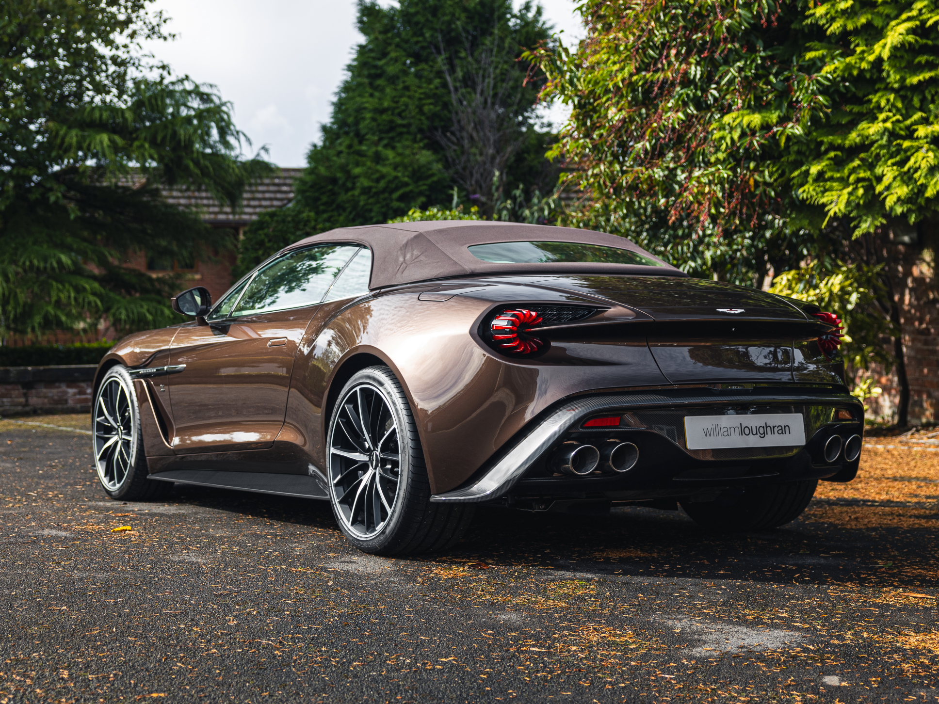 2018 Aston Martin Vanquish Zagato Volante