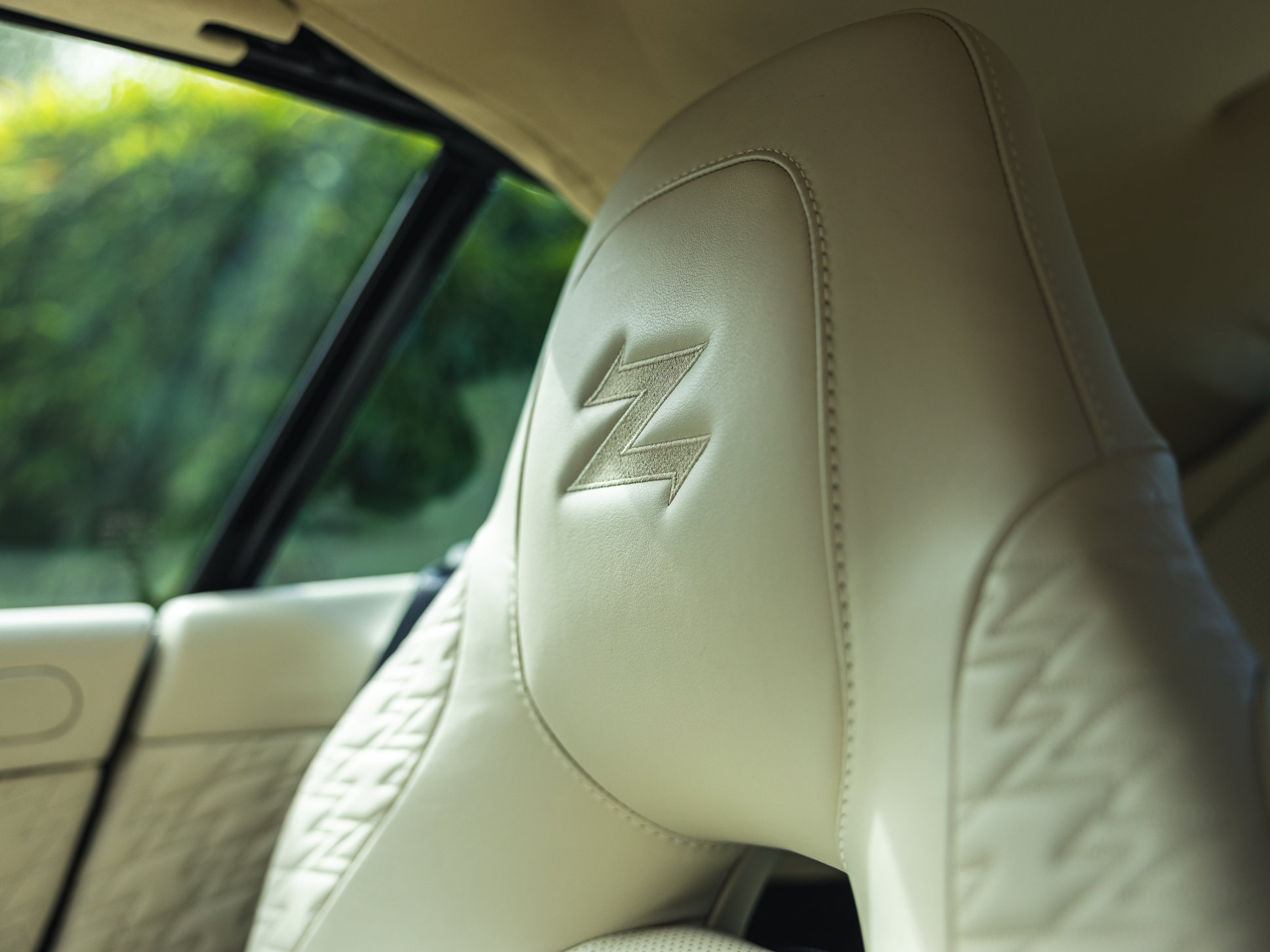 2018 Aston Martin Vanquish Zagato Volante