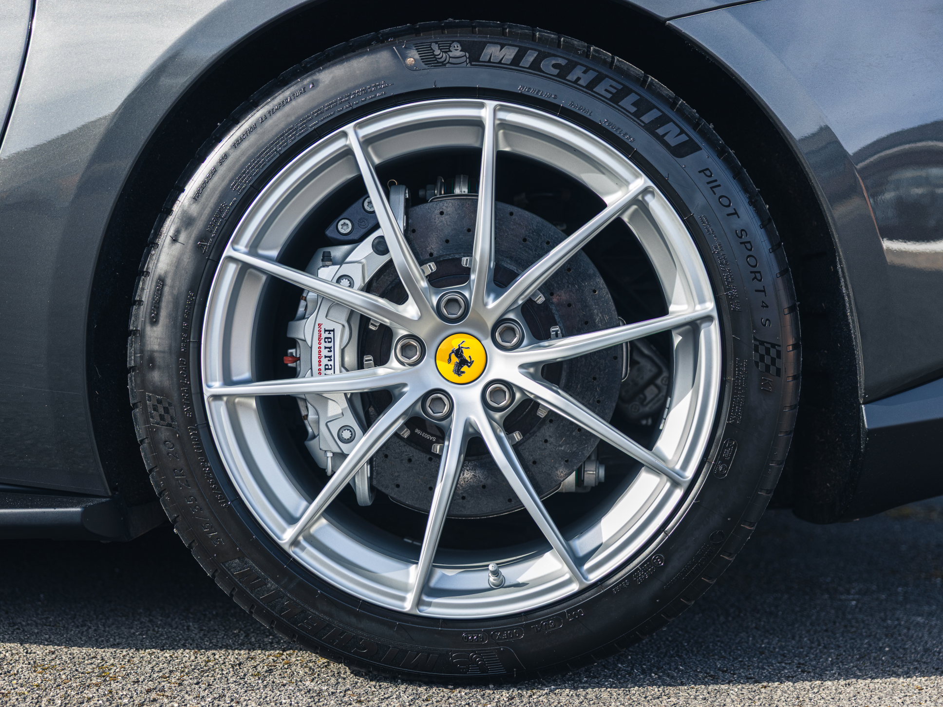 2020 Ferrari 812 Superfast