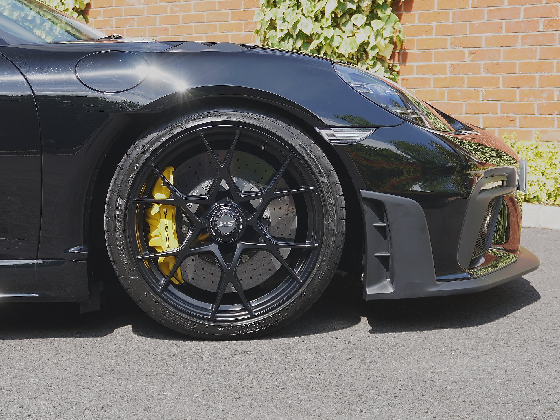 2024 Porsche 718 Cayman GT4RS