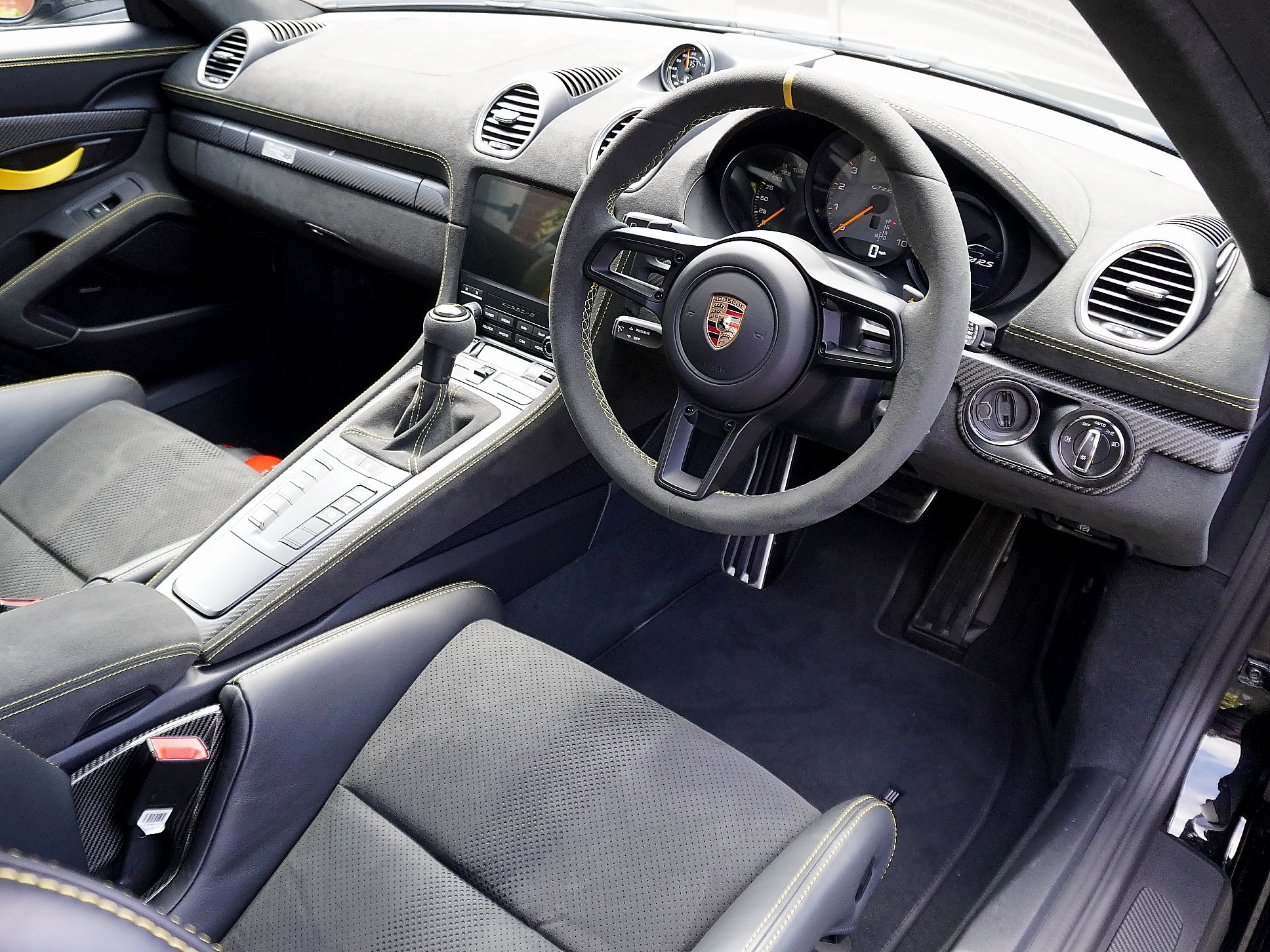 2024 Porsche 718 Cayman GT4RS