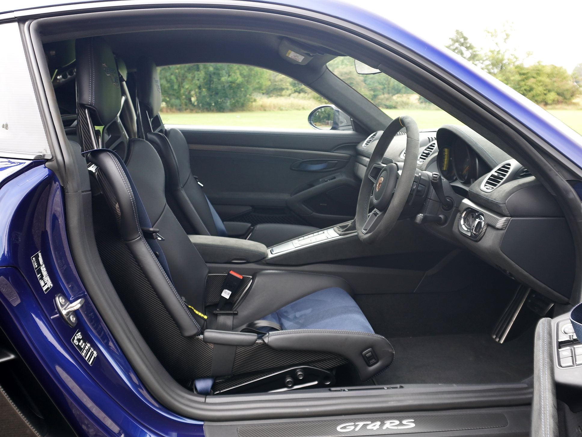 2023 Porsche 718 Cayman GT4 RS