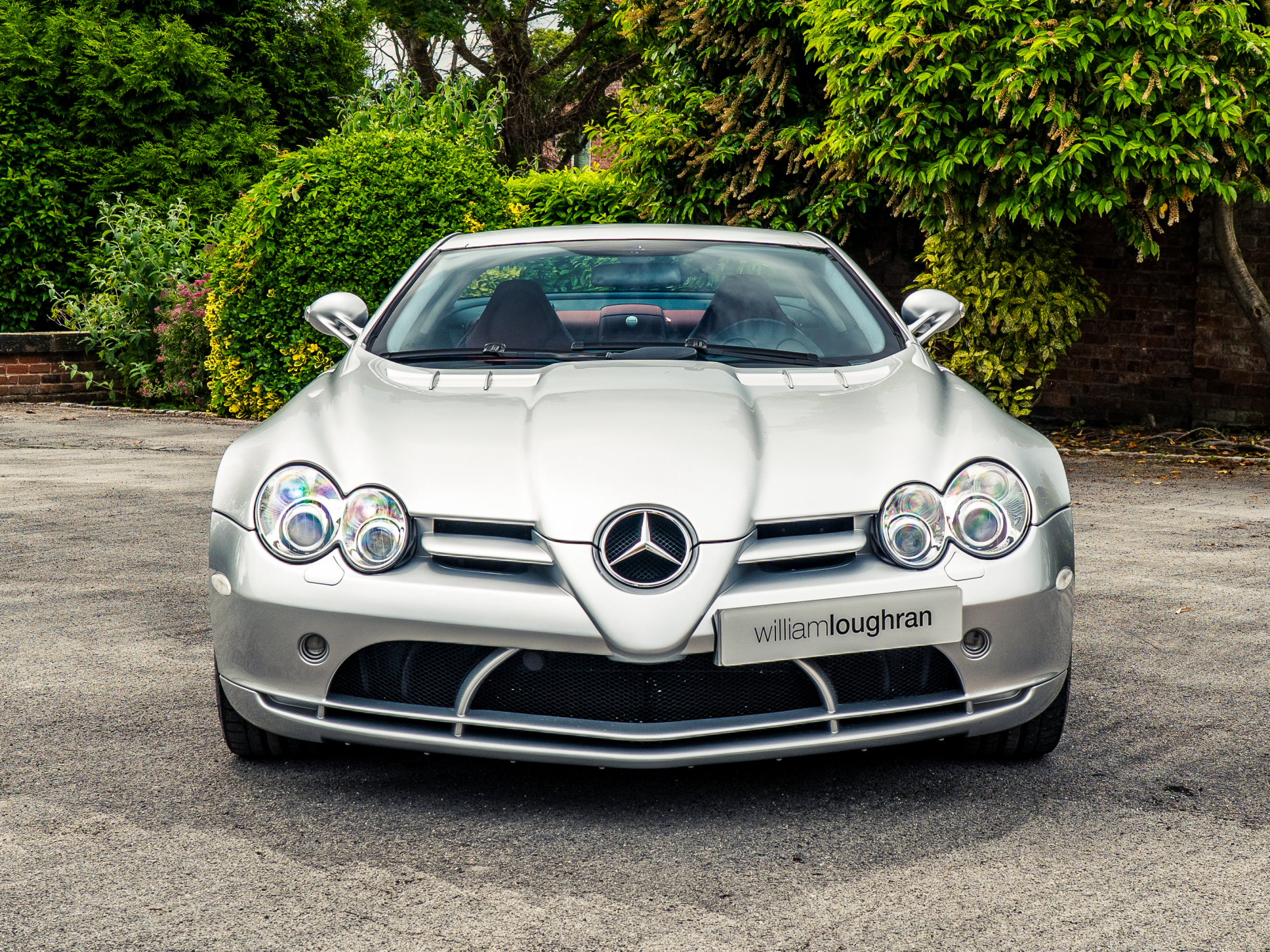 Mercedes-Benz McLaren SLR