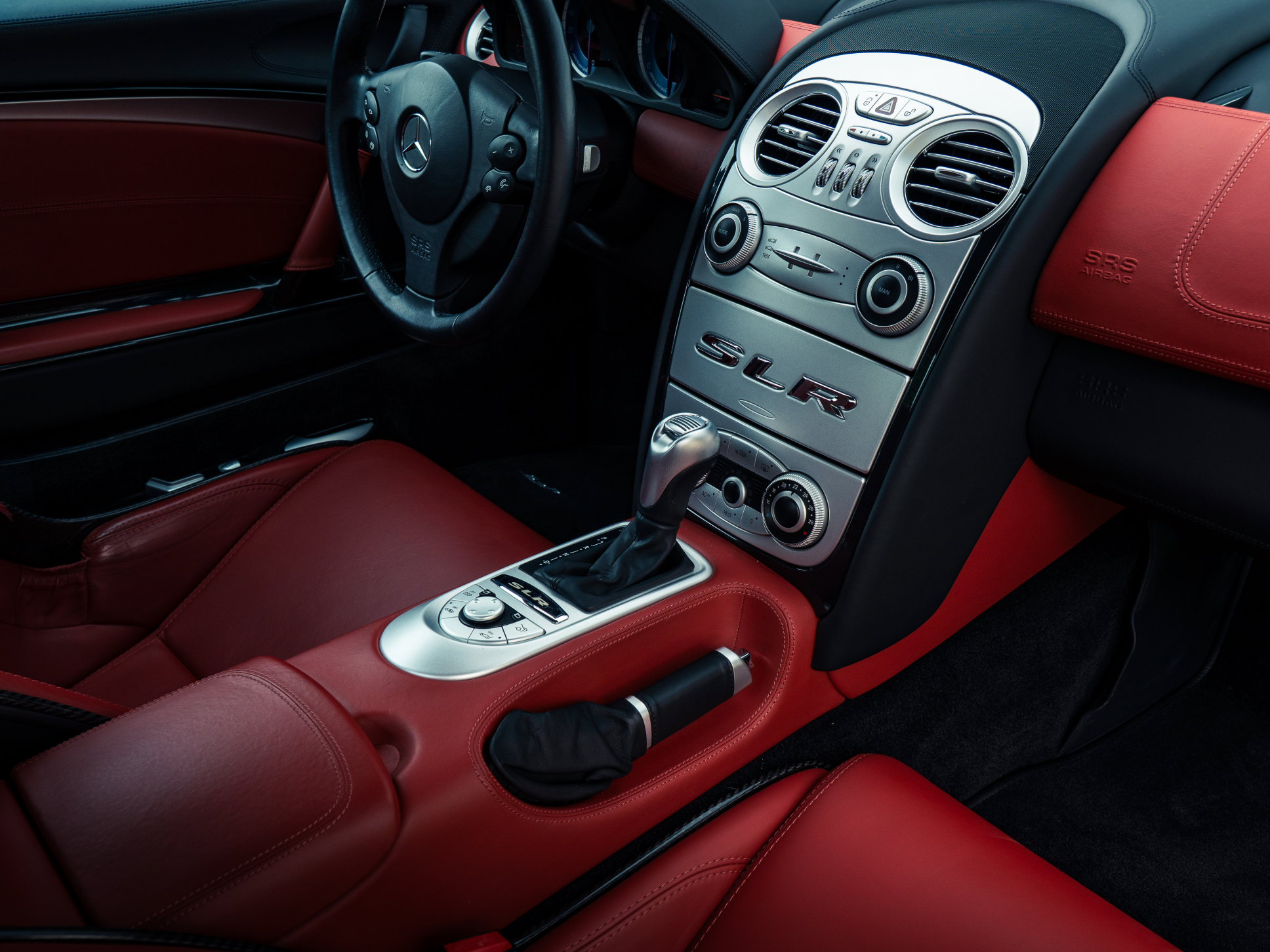 Mercedes-Benz McLaren SLR