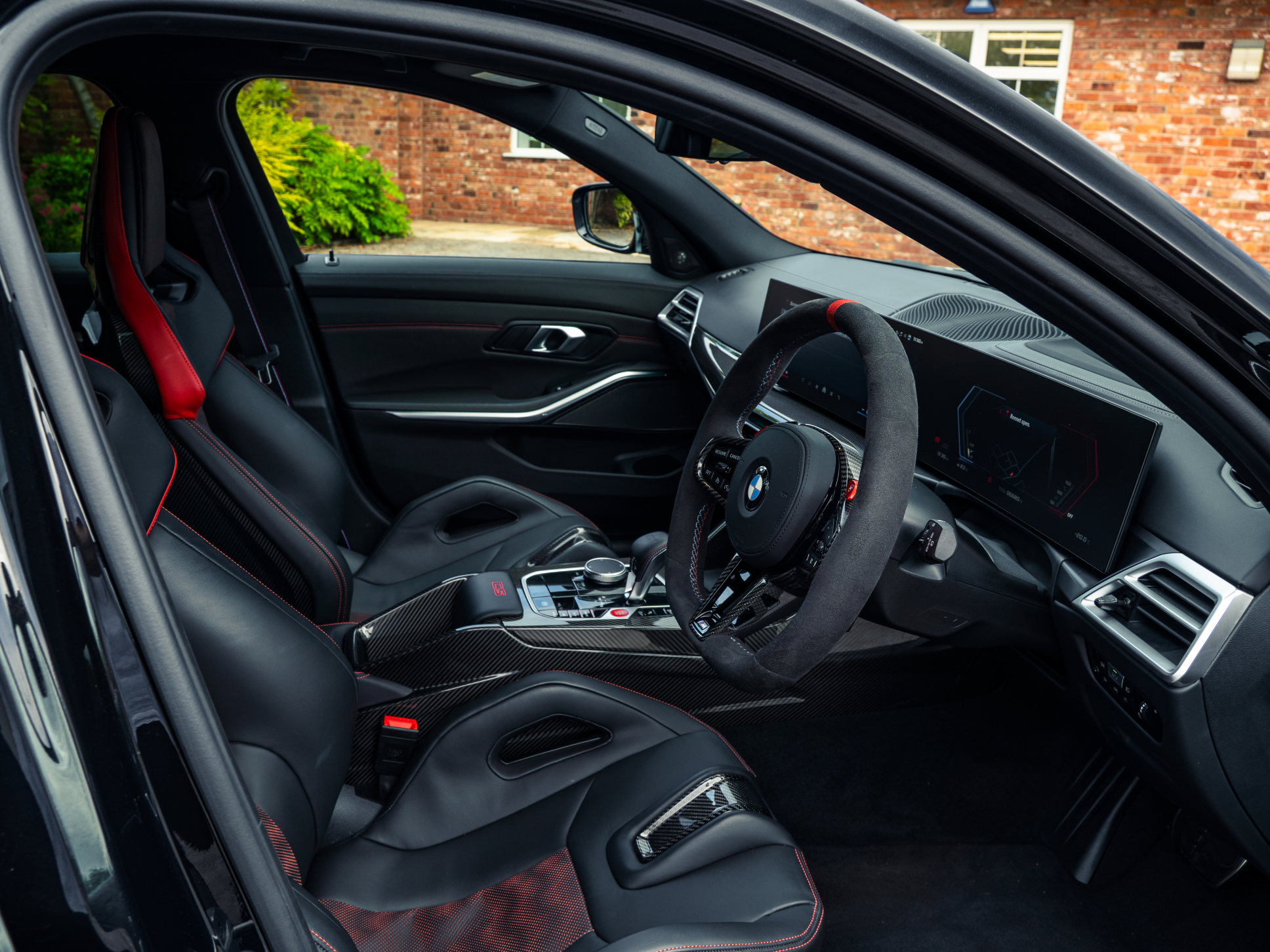 2025 BMW M3 CS Touring 