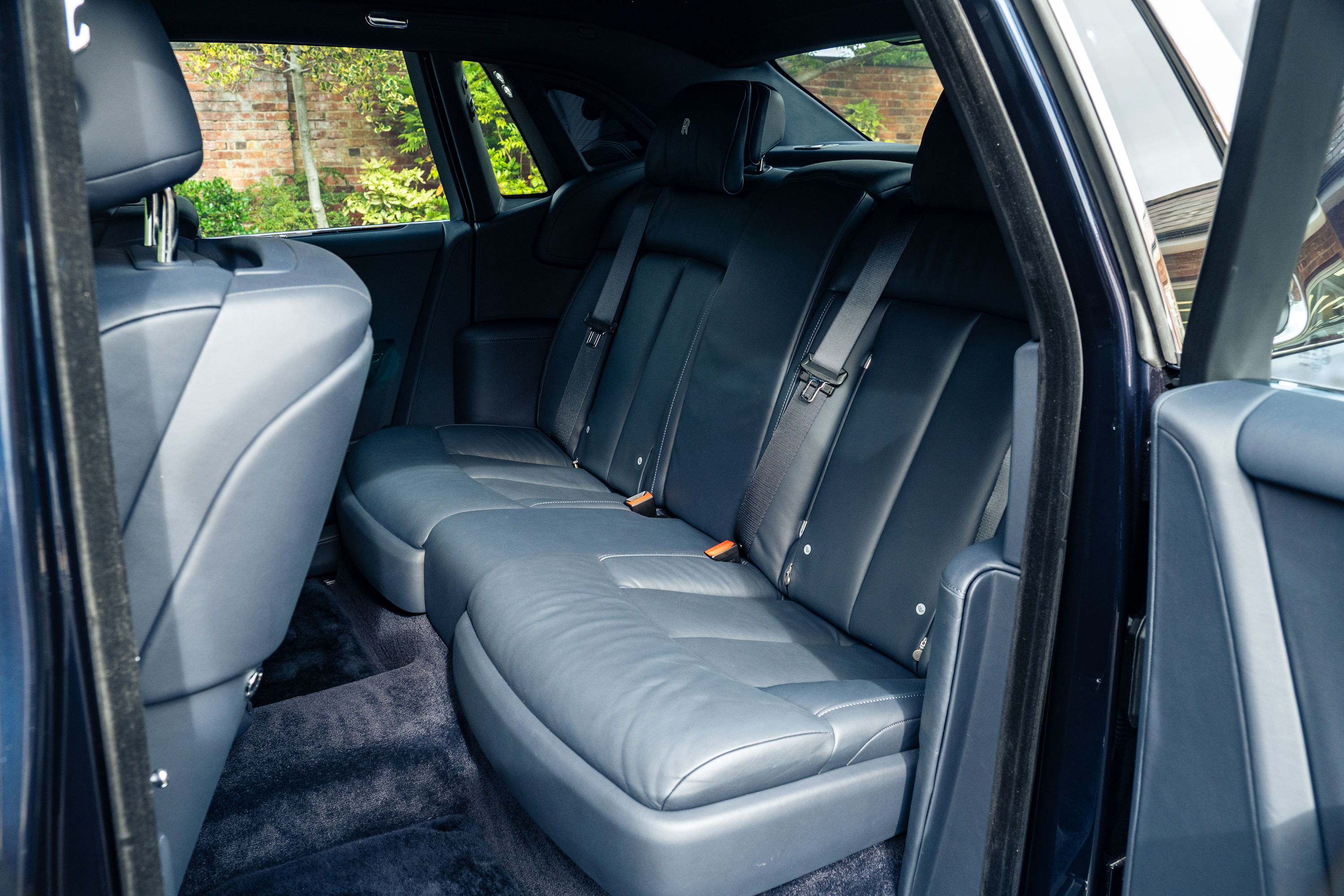2022 Rolls-Royce Phantom