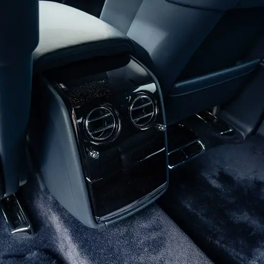 Rolls-Royce Phantom  image 32