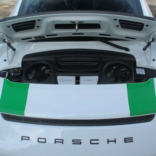 Porsche 911 R image 12