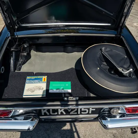 Mercedes-Benz 280SL Pagoda image 14
