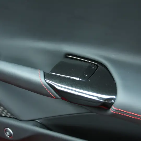 Ferrari 488 GTB image 7