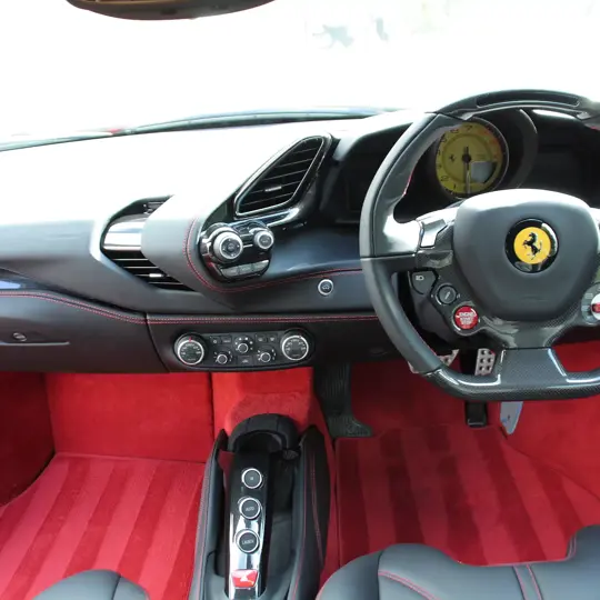 Ferrari 488 GTB image 23