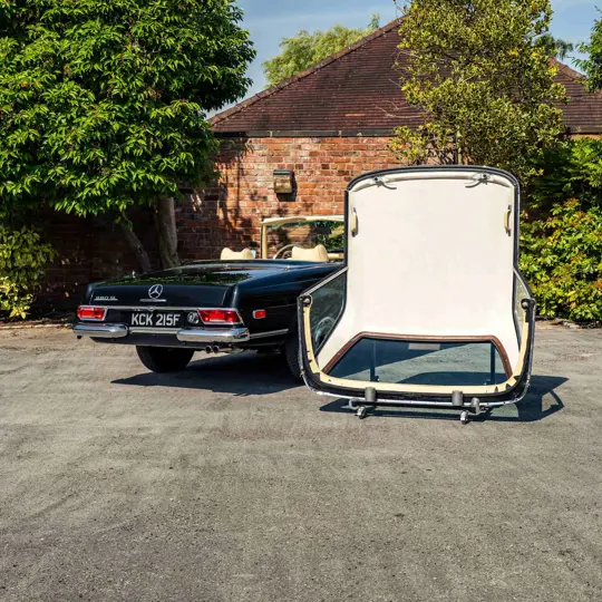 Mercedes-Benz 280SL Pagoda image 9
