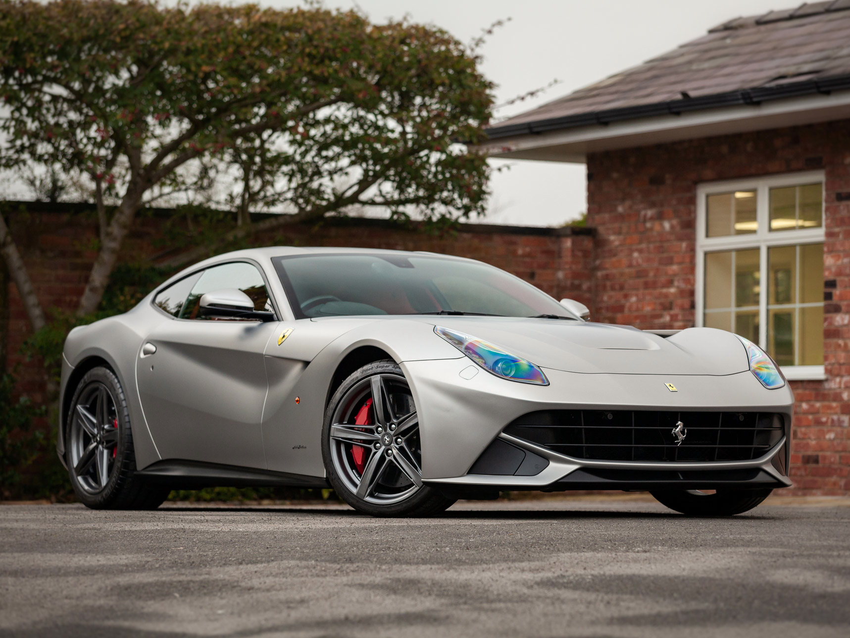 F12 Berlinetta в Дубае