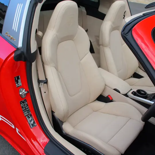 Porsche 911 (992) C4S Targa Heritage Edition  image 27