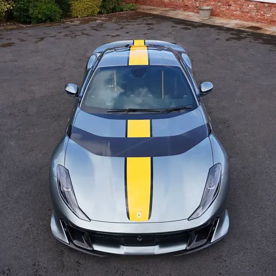 Ferrari 812 Competizione image 8