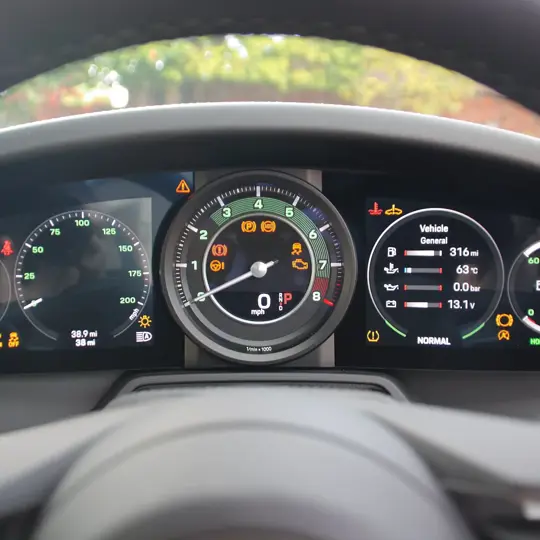 Porsche 911 (992) C4S Targa Heritage Edition  image 16