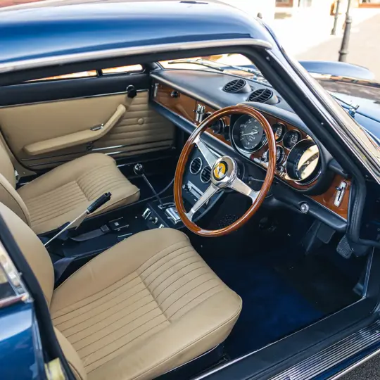 Ferrari 365 GTC image 12