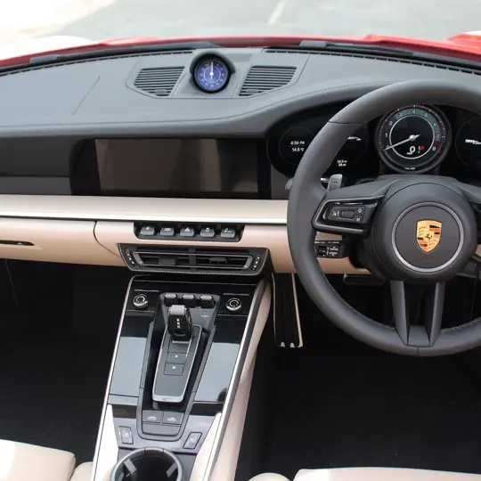 Porsche 911 (992) C4S Targa Heritage Edition  image 26