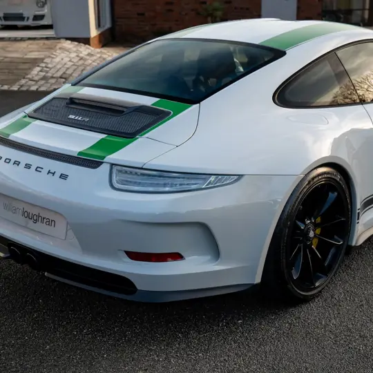 Porsche 911R image 13