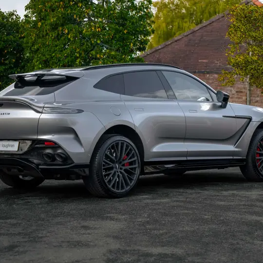 Aston Martin DBX 707 image 3