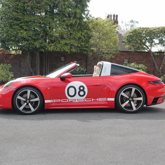 Porsche 911 (992) C4S Targa Heritage Edition  image 2