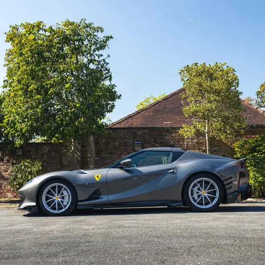Ferrari 812 Competizione Aperta image 2