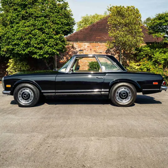 Mercedes-Benz 280SL Pagoda image 2
