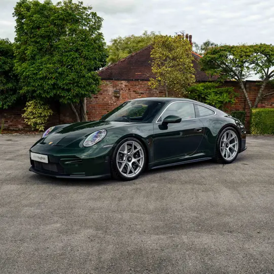 Porsche 911 GT3 Touring  image 1