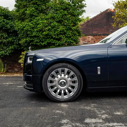 Rolls-Royce Phantom  image 6