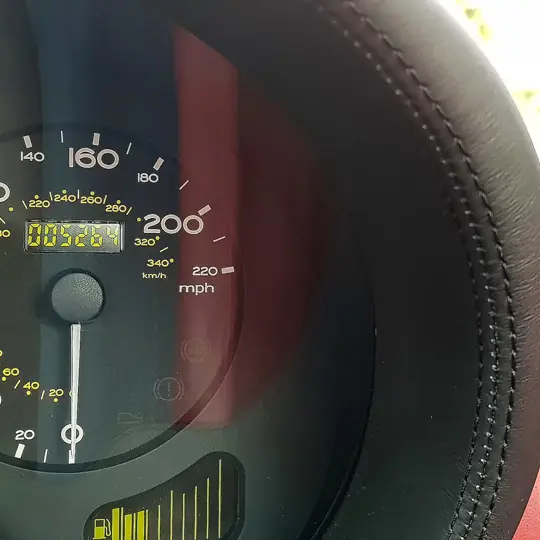 Ferrari 575 Maranello  image 11