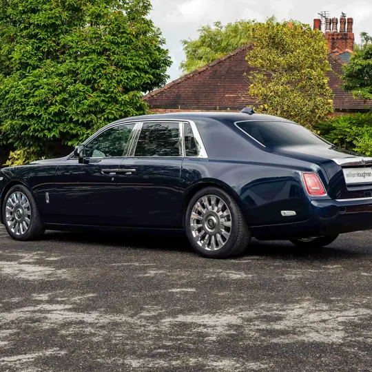 Rolls-Royce Phantom  image 3