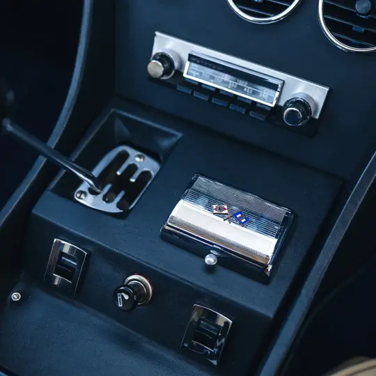 Ferrari 365 GTC image 17