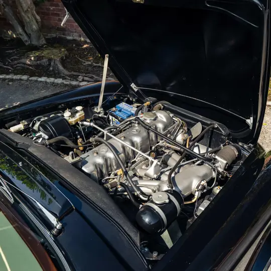 Mercedes-Benz 280SL Pagoda image 8
