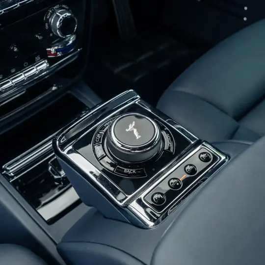 Rolls-Royce Phantom  image 30