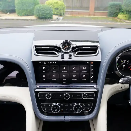 Bentley Bentayga S Hybrid image 12