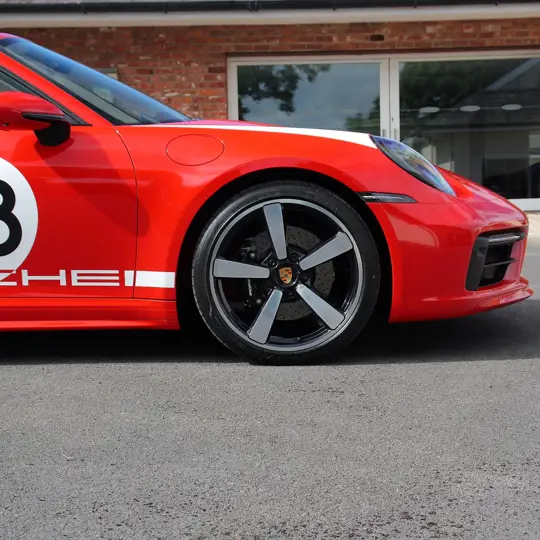 Porsche 911 (992) C4S Targa Heritage Edition  image 7