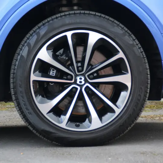 Bentley Bentayga W12 image 7