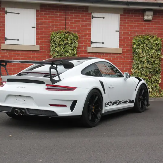 Porsche 911 991.2 GT3 RS LHD image 3