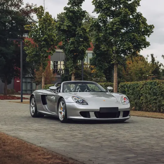 Porsche Carrera GT image 11