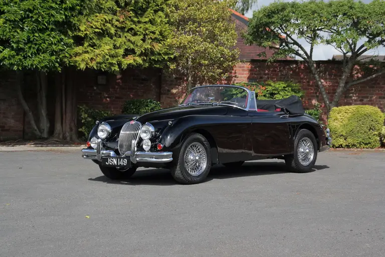 Jaguar XK150 SE image 1