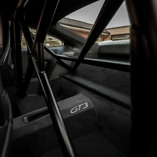 Porsche 911 GT3 LHD image 13