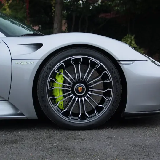 Porsche 918 Spyder  image 8