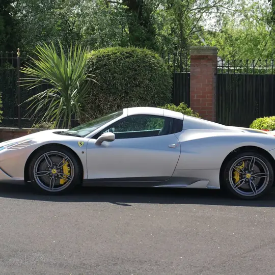 Ferrari 458 Speciale Aperta image 2