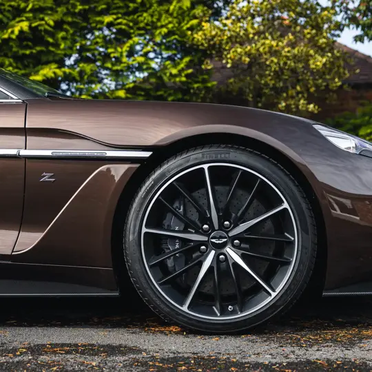 Aston Martin Vanquish Zagato Volante image 6